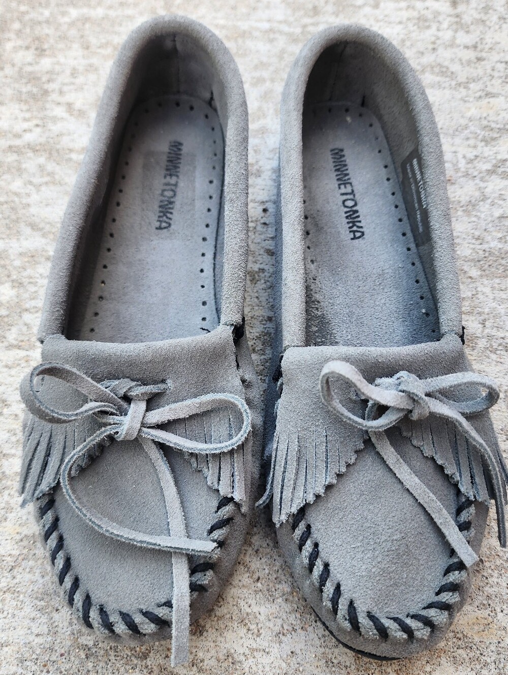 Minnetonka Kilty Hardsole Suede Moccasin Loafers, Storm Blue 409, Womens Sz 7.5